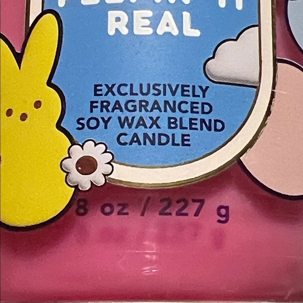 NWT Bath and Body Works Peepin' It Real Signature Single Wick Candle- 8 Oz